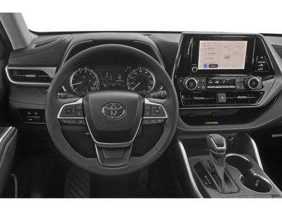 2023 Toyota Highlander XLE 8 PASSENGER BENCH SEATING