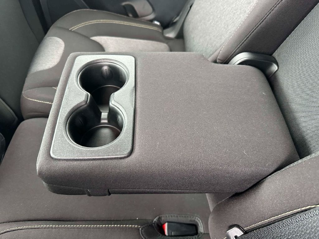 2017 Jeep Cherokee Sport