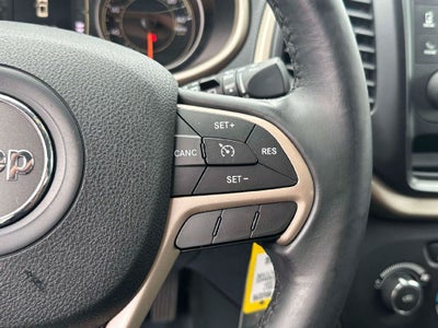 2017 Jeep Cherokee Sport