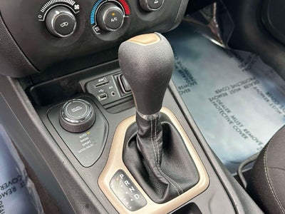2017 Jeep Cherokee Sport