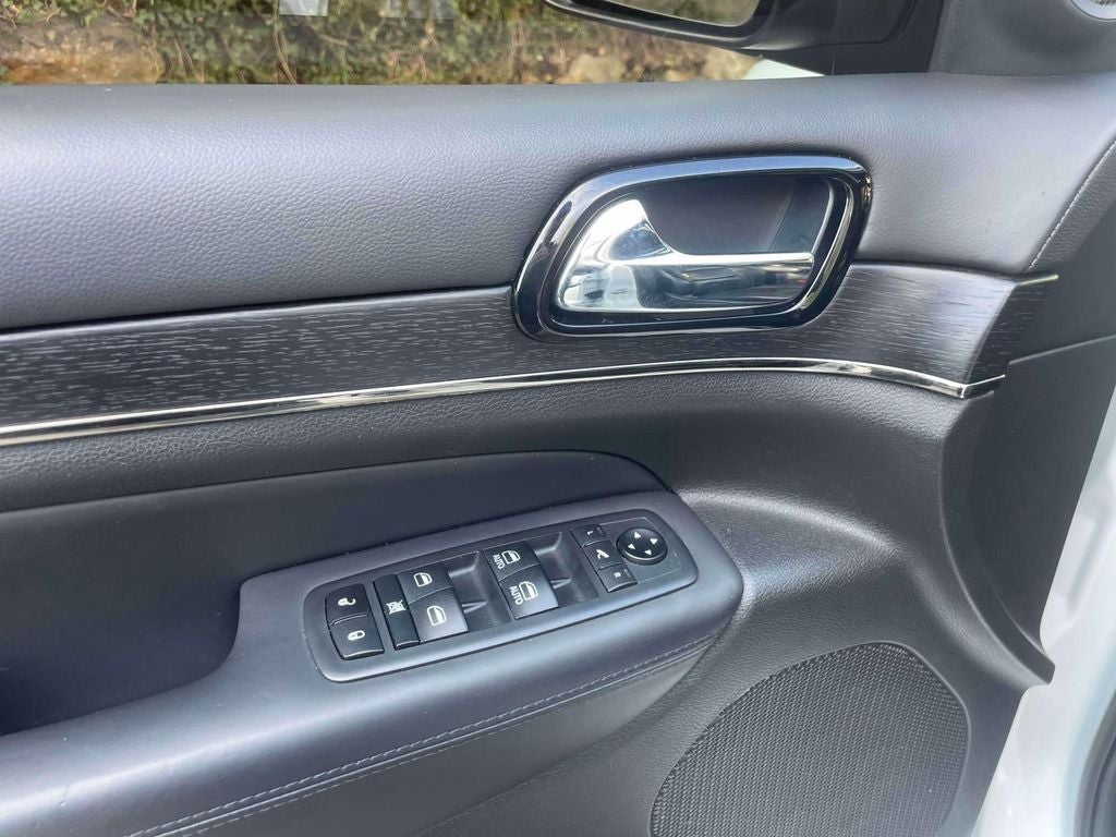 2020 Jeep Grand Cherokee Overland