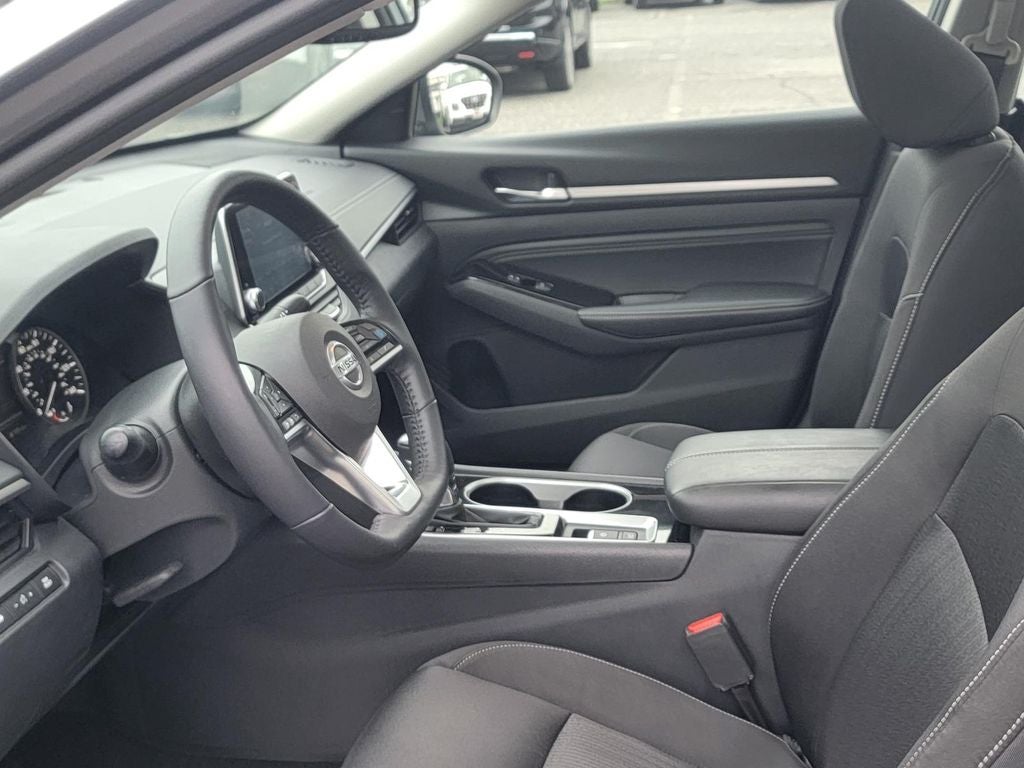 2020 Nissan Altima 2.5 SV