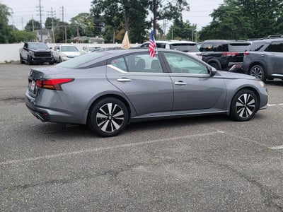 2020 Nissan Altima 2.5 SV