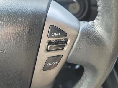 2014 Nissan Titan Base