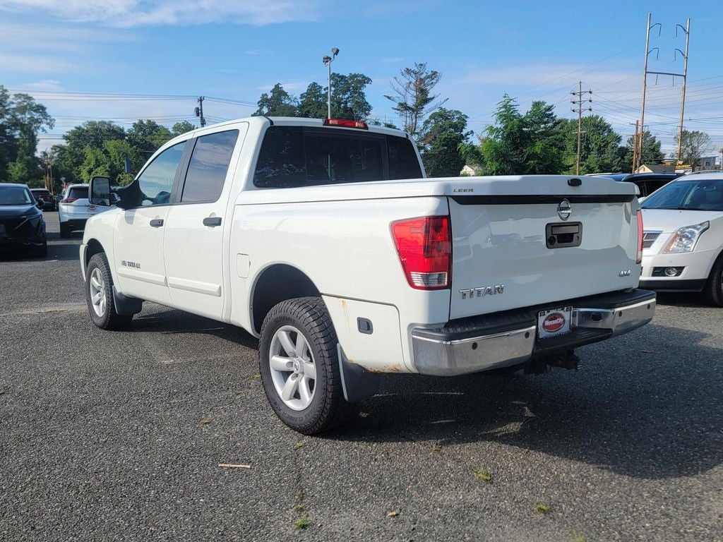 2014 Nissan Titan Base
