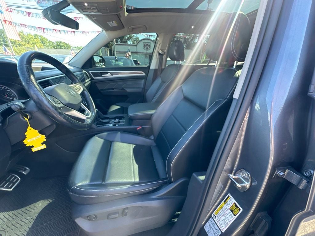 2021 Volkswagen Atlas 3.6L V6 SE w/Technology R-Line
