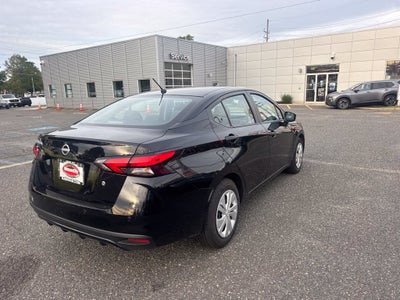 2025 Nissan Versa 1.6 S