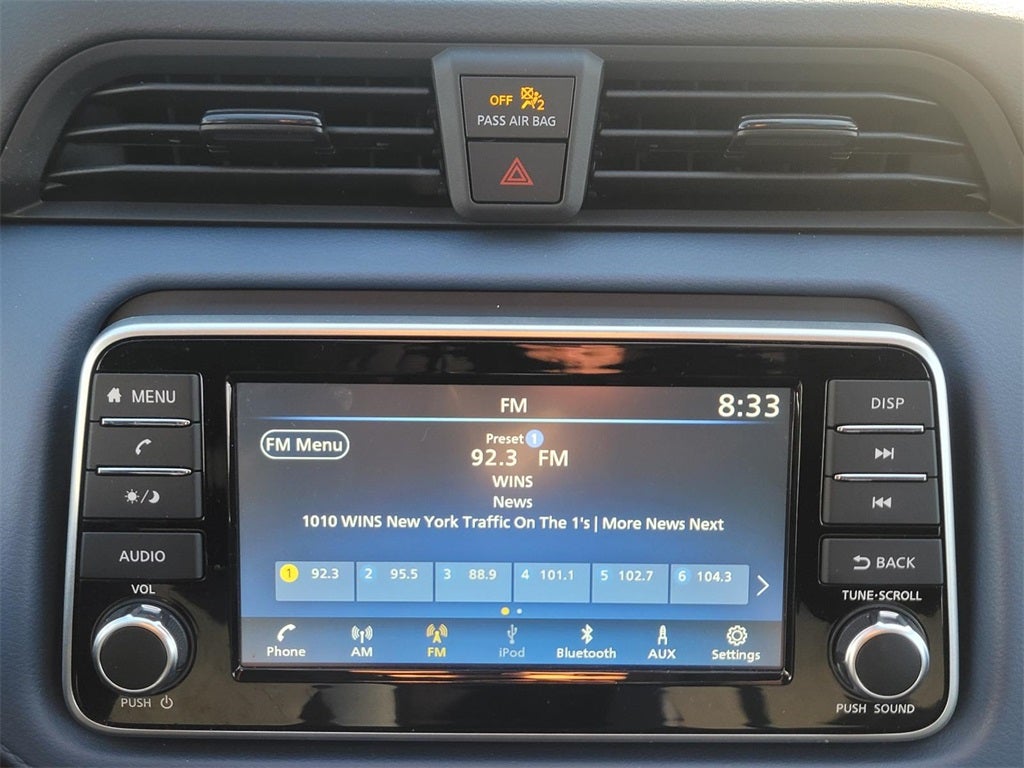 2025 Nissan Versa 1.6 SV