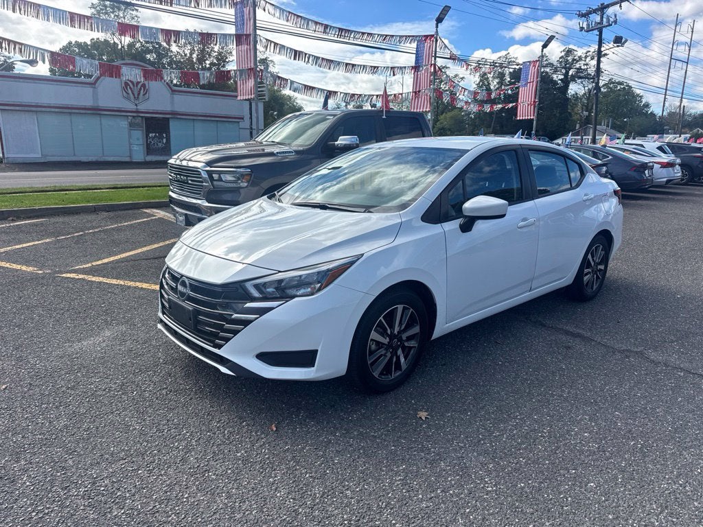 2025 Nissan Versa 1.6 SV