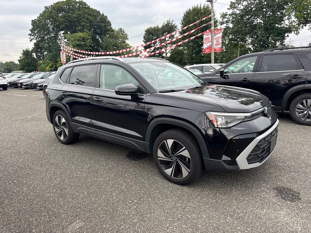 2025 Volkswagen Taos 1.5T SE