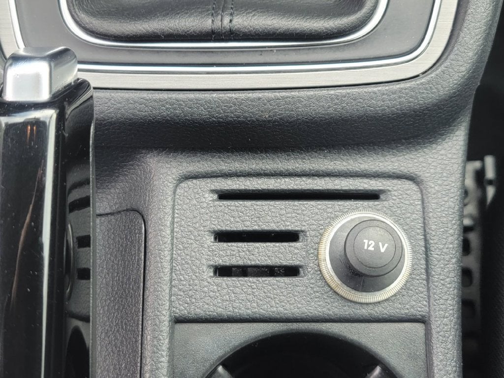2016 Volkswagen Golf SportWagen S