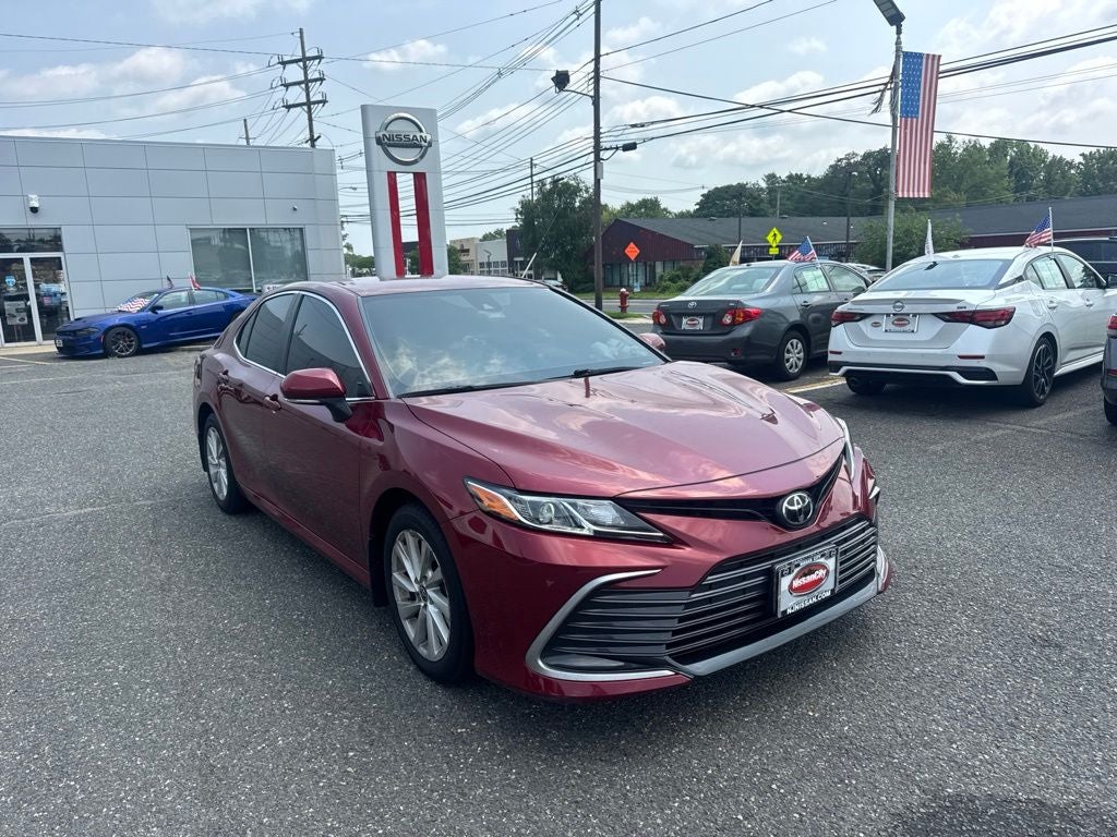 2022 Toyota Camry LE