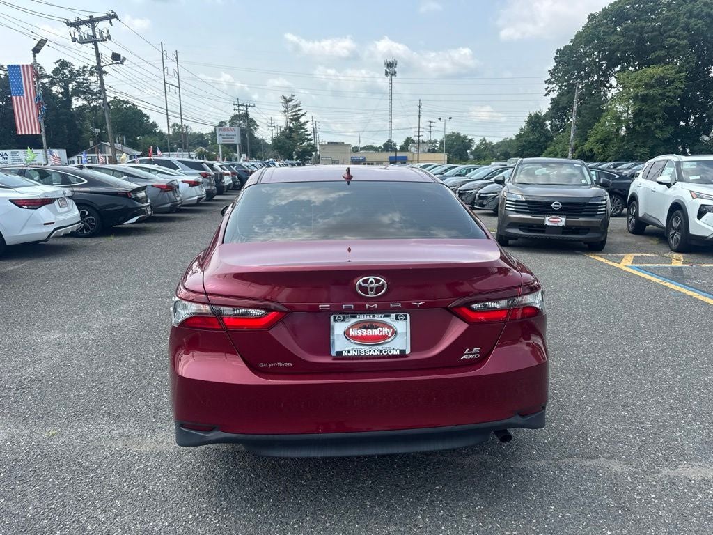 2022 Toyota Camry LE