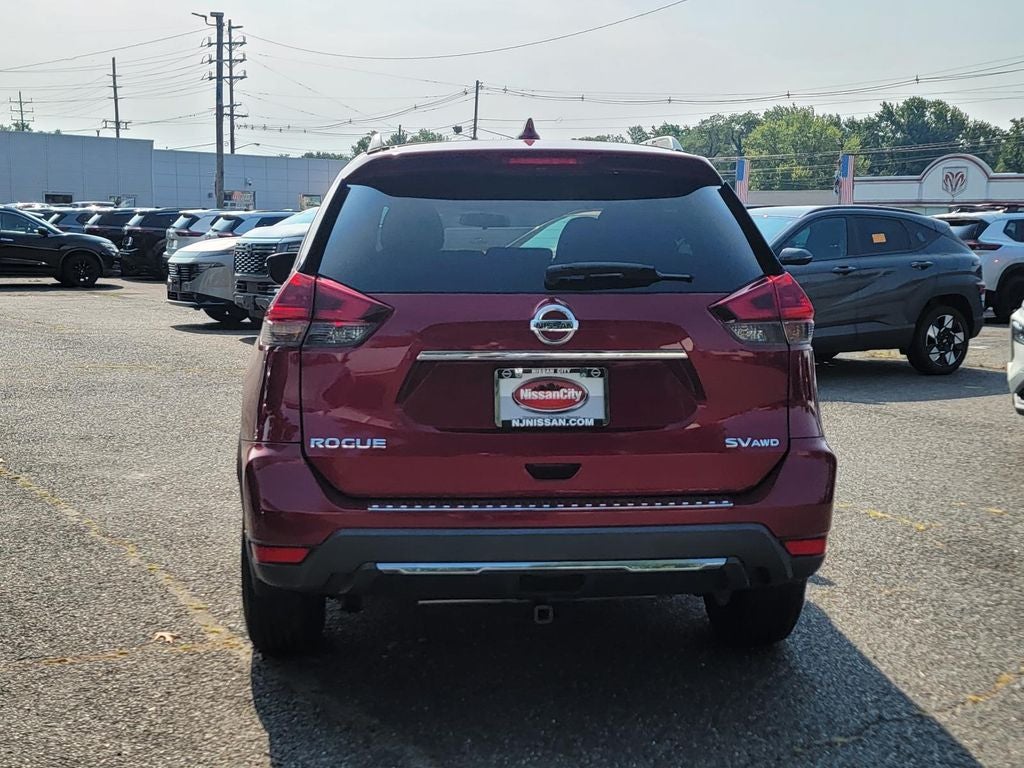 2018 Nissan Rogue SV