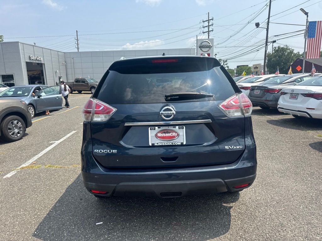 2016 Nissan Rogue SV