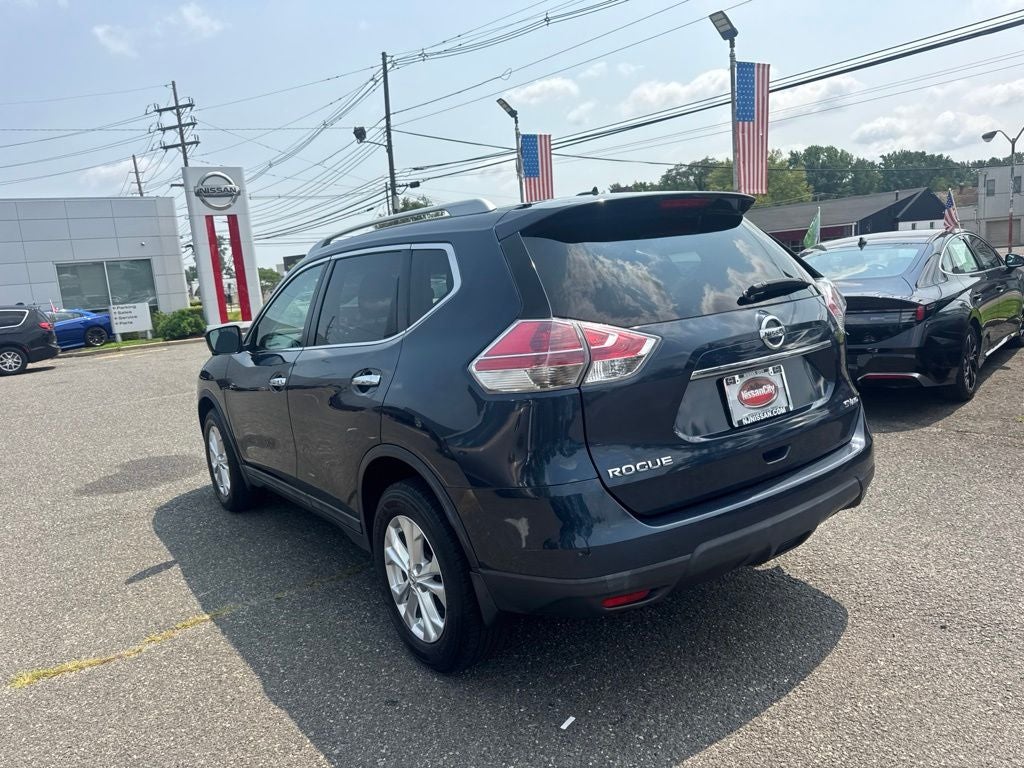 2016 Nissan Rogue SV
