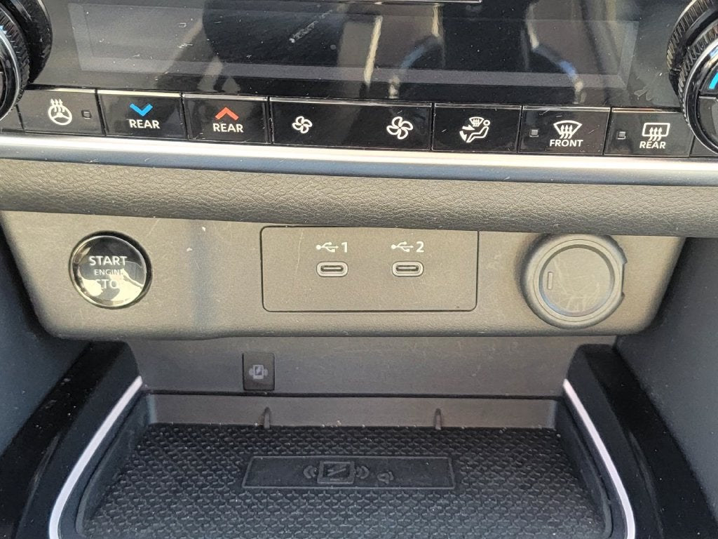 2024 Nissan Rogue SL