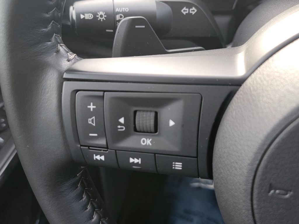 2020 Nissan Pathfinder S