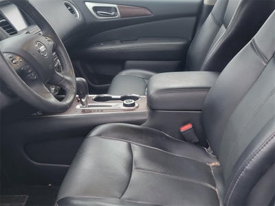 2020 Nissan Pathfinder Platinum