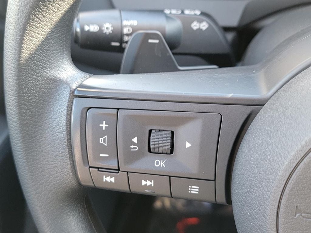 2025 Nissan Pathfinder S