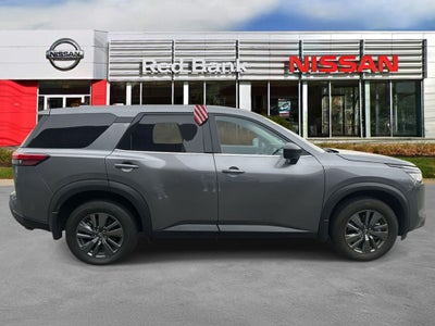 2024 Nissan Pathfinder S