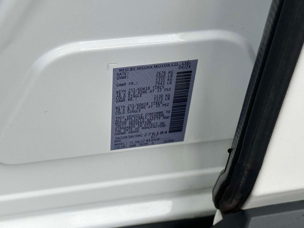 2024 Nissan Pathfinder SV