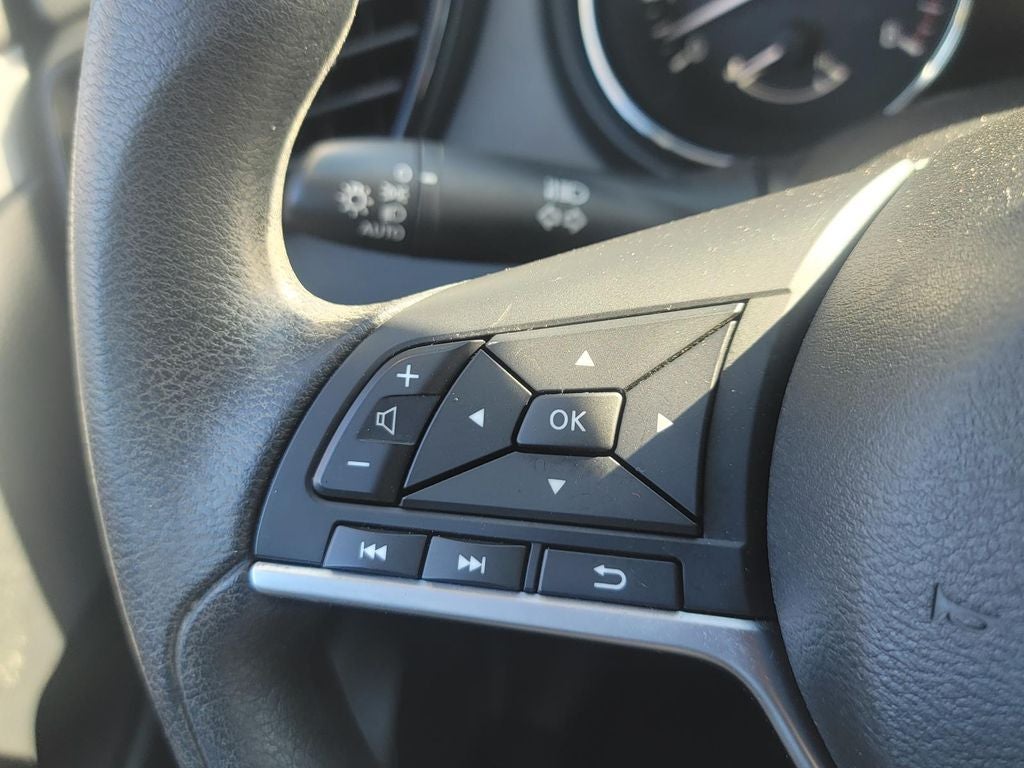 2022 Nissan Rogue Sport S