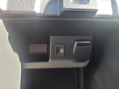 2022 Nissan Rogue Sport S