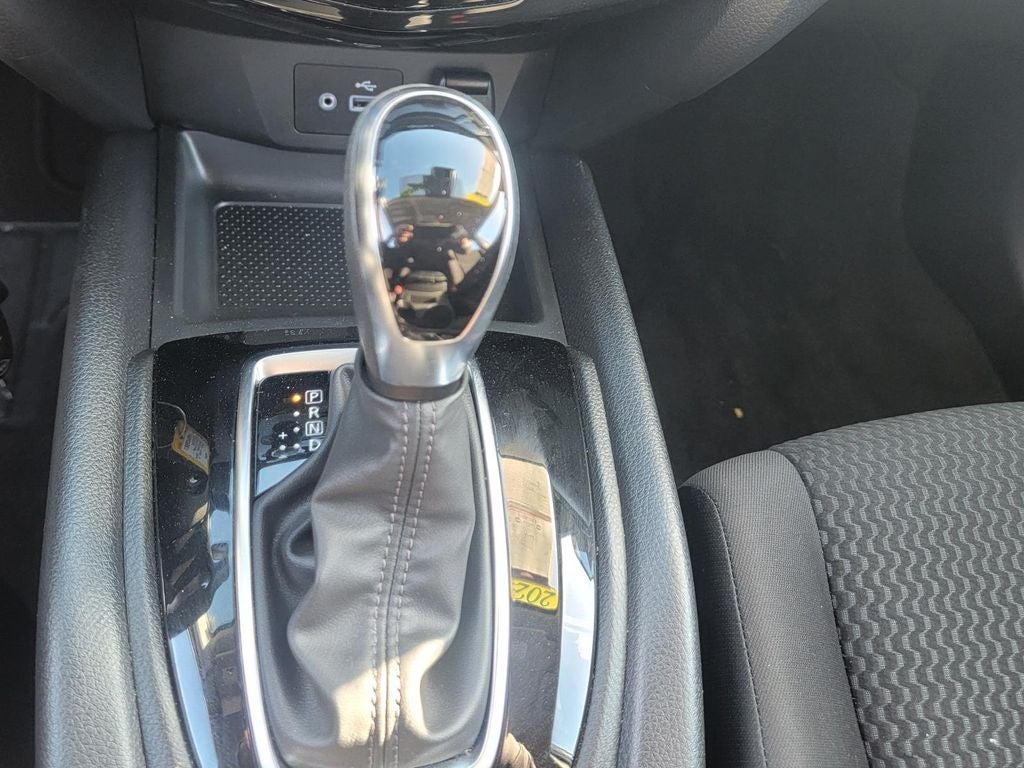 2022 Nissan Rogue Sport S