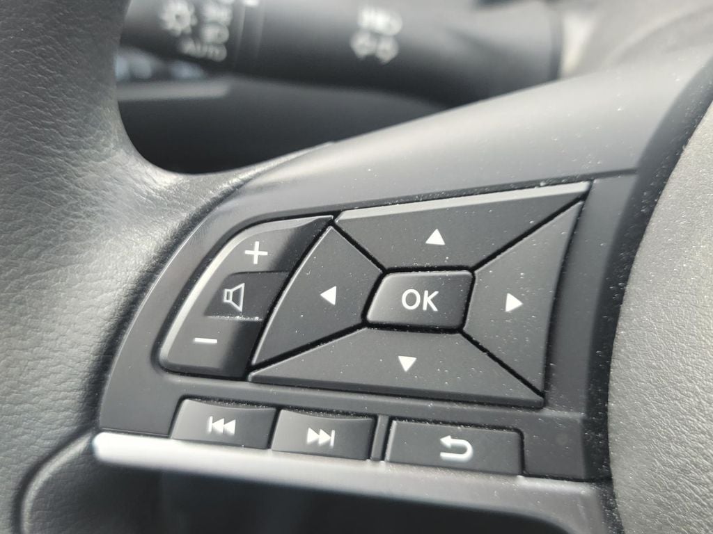 2022 Nissan Rogue Sport S