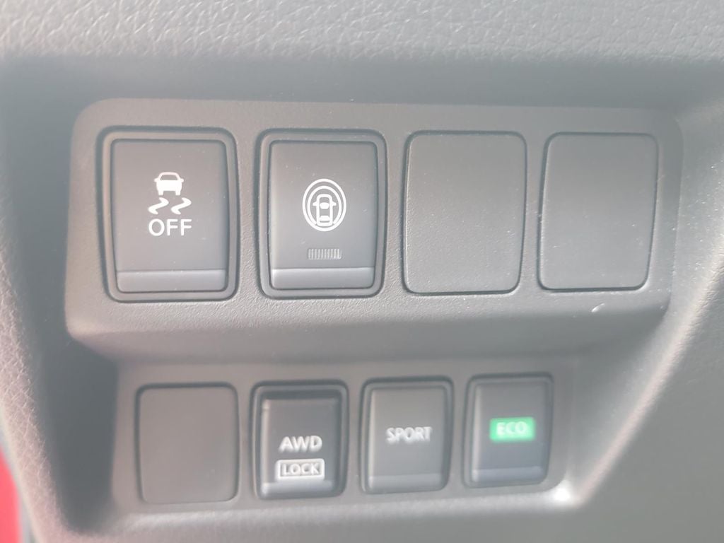 2022 Nissan Rogue Sport S