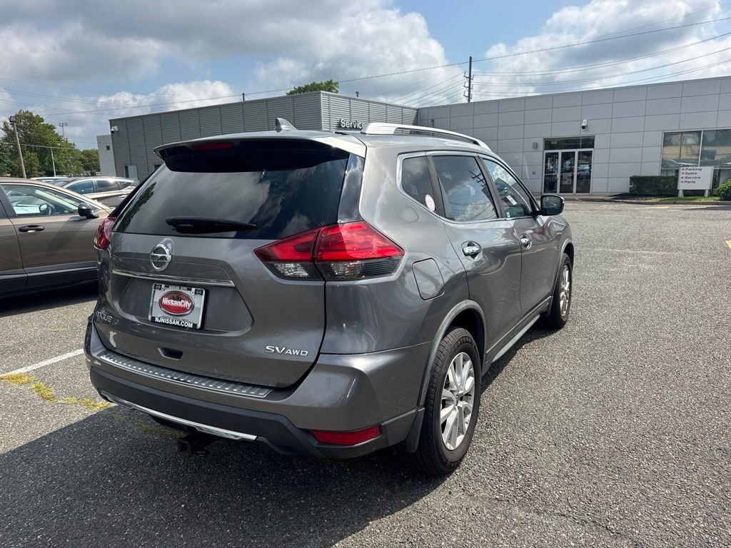 2017 Nissan Rogue SV