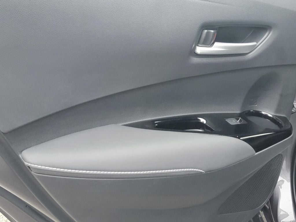 2022 Toyota Corolla Hatchback SE