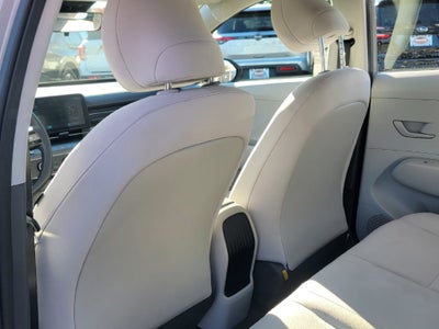 2024 Hyundai Kona SE