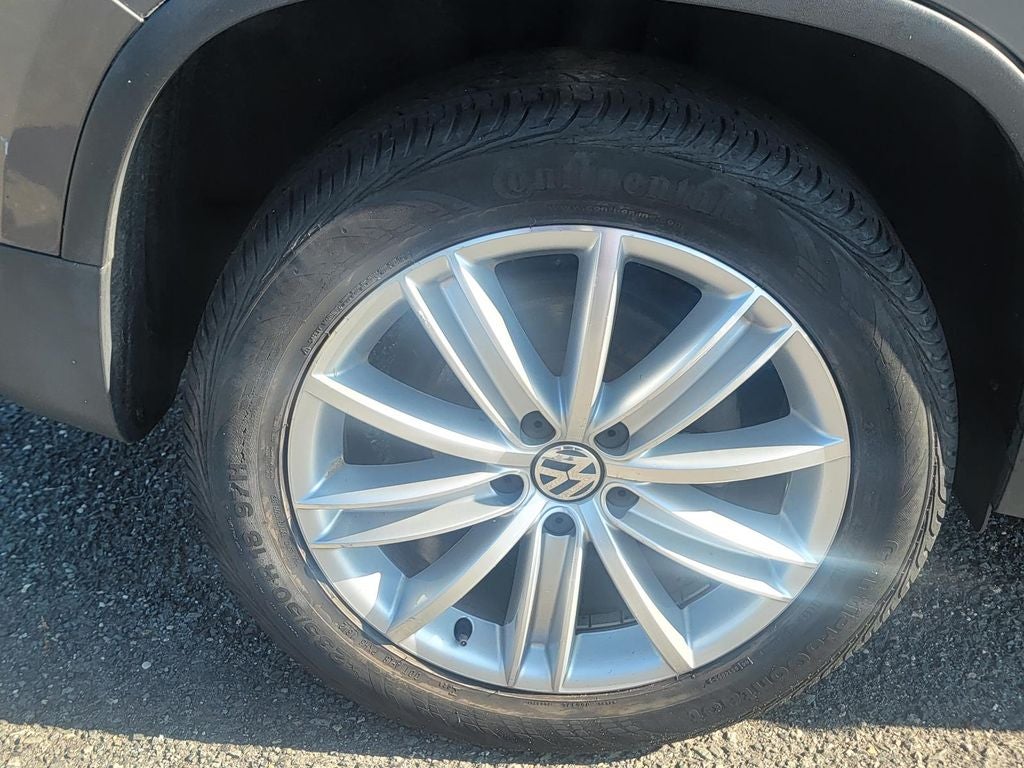 2012 Volkswagen Tiguan SE