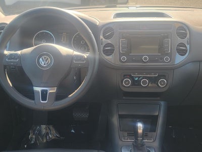 2012 Volkswagen Tiguan SE