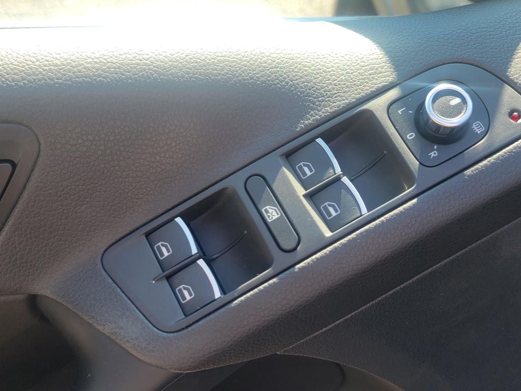 2012 Volkswagen Tiguan SE