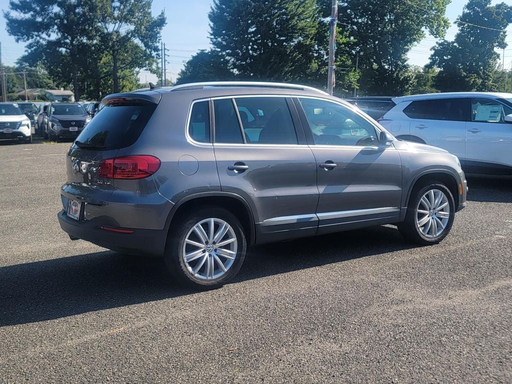 2012 Volkswagen Tiguan SE