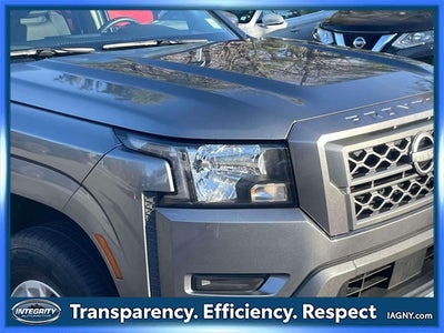 2024 Nissan Frontier SV