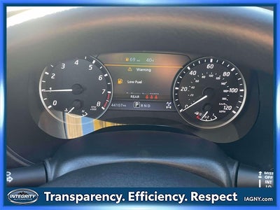 2024 Nissan Frontier SV