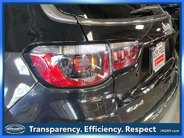 2023 Jeep Compass Latitude Lux