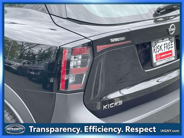 2025 Nissan Kicks S