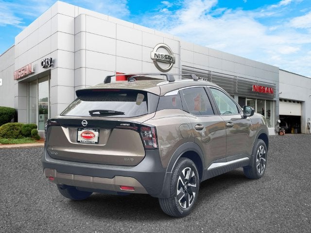 2027 Nissan Kicks SV