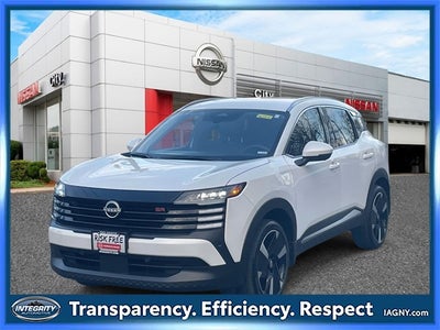 2025 Nissan Kicks SR