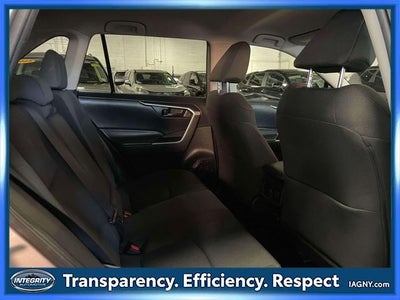 2021 Toyota RAV4 Hybrid LE
