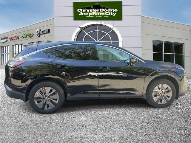 2025 Nissan Murano SL