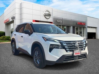 2025 Nissan Rogue S