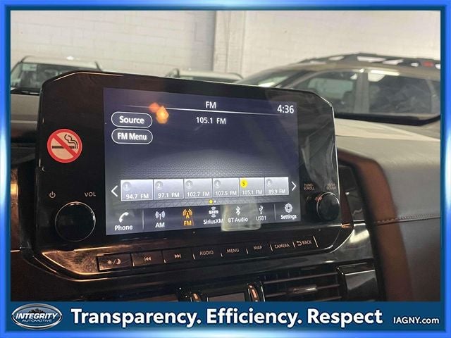 2025 Nissan Pathfinder SL