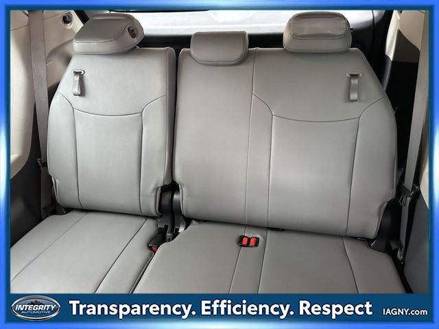2024 Toyota Sienna XLE 8 Passenger