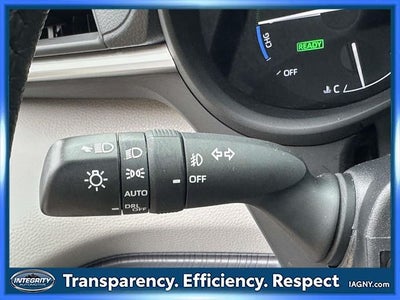 2024 Toyota Sienna XLE 8 Passenger